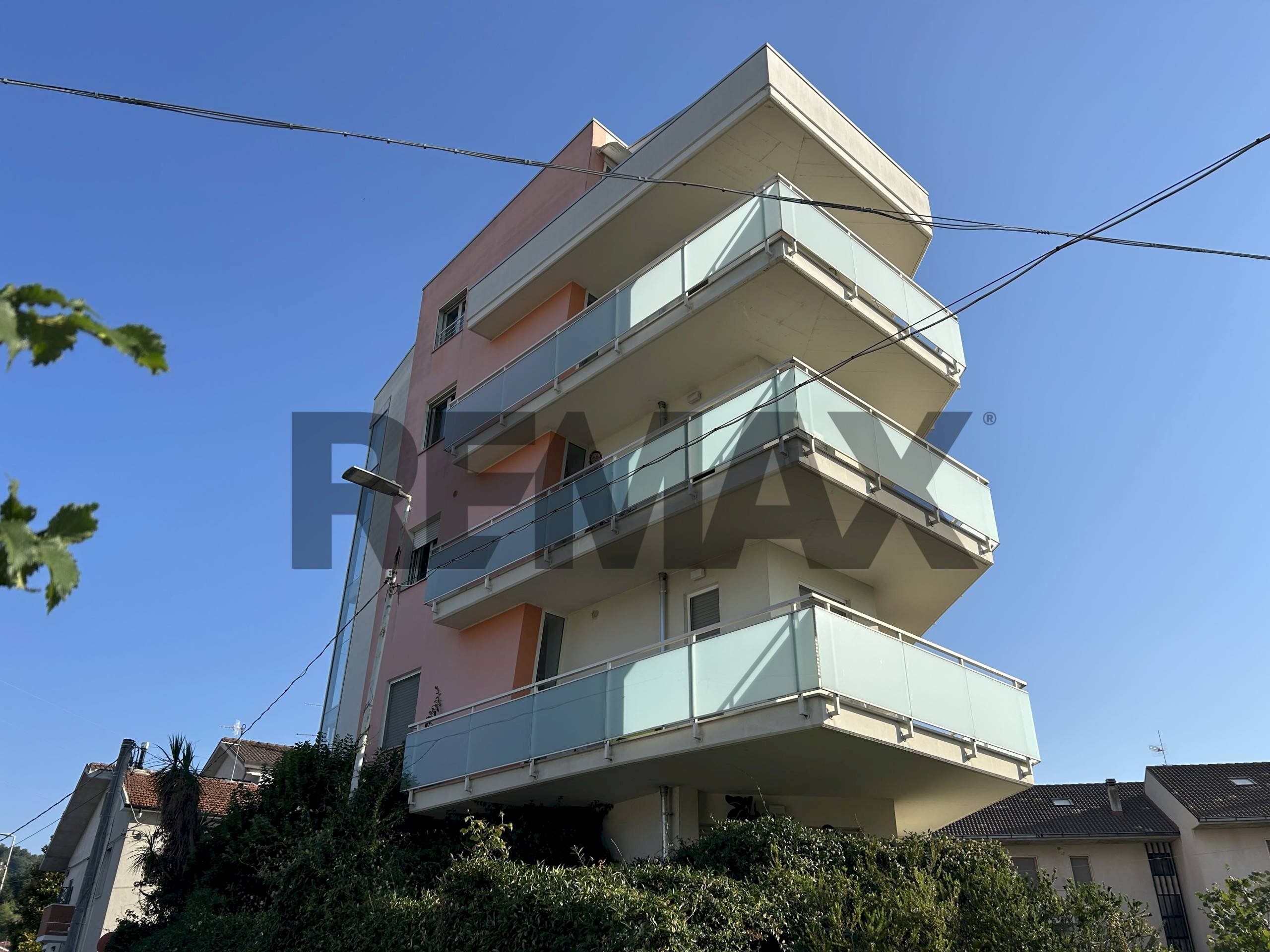 Edificio all\'aperto - Bilocale VIA VERDI
 
2/A, San Giovanni Teatino - foto 1