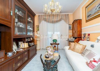 Salone - Appartamento via degli Abeti, 33, Torino (zona Falchera) - foto 2