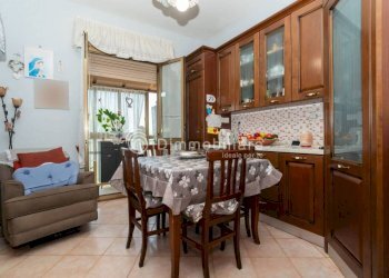 Cucina - Appartamento via degli Abeti, 33, Torino (zona Falchera) - foto 4