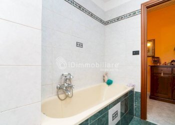 Bagno - Appartamento via degli Abeti, 33, Torino (zona Falchera) - foto 29