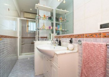 Bagno - Appartamento via degli Abeti, 33, Torino (zona Falchera) - foto 30