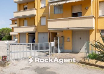 Facciata - Trilocale via Pietro Nenni, 18, Collesalvetti - foto 3