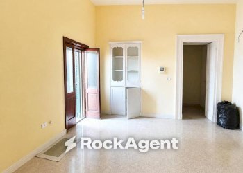 Cucina - Stabile - Palazzo corso Umberto, 77, Trepuzzi - foto 10