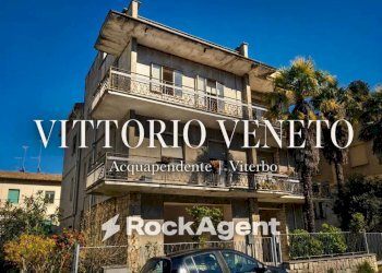 Facciata - Appartamento via Vittorio Veneto, 9, Grotte di Castro - foto 1