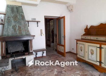 Salone - Appartamento via Vittorio Veneto, 9, Grotte di Castro - foto 12