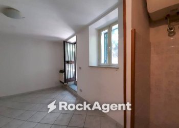 Stanza non arredata - Bilocale via Papiro, 13, Acquapendente - foto 8