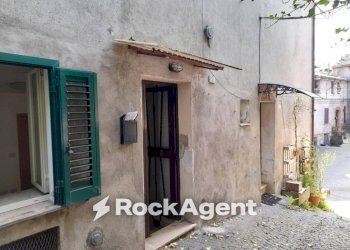 Facciata - Bilocale via Papiro, 13, Acquapendente - foto 13