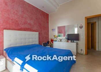 Camera da letto - Trilocale via Gen. Giovanni Magli, 15, Cassano delle Murge - foto 10