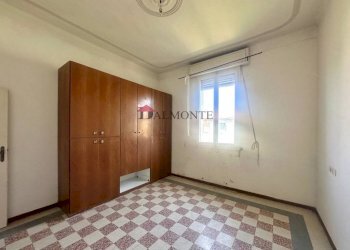 Camera da letto - Trilocale via del Timavo, Bologna (zona Saffi) - foto 10
