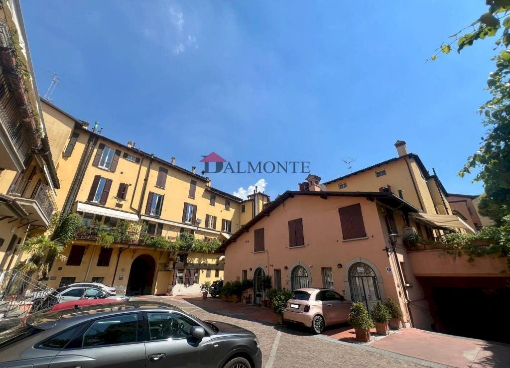 Cortile interno - Office via San Mamolo, 23, Bologna (neighborhood Colli) - photo 2