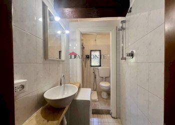 Bagno - Ufficio via San Mamolo, 23, Bologna (zona Colli) - foto 6