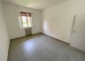 Camera da letto - Trilocale via Mondo, 68D, Bologna (zona San Donato) - foto 18