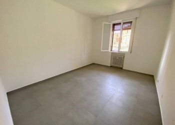 Camera da letto - Trilocale via Mondo, 68D, Bologna (zona San Donato) - foto 22