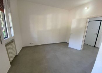 Camera da letto - Trilocale via Mondo, 68D, Bologna (zona San Donato) - foto 23