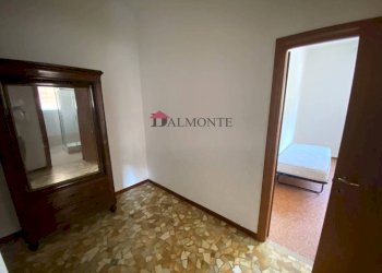 Disimpegno - Trilocale via Andrea da Faenza, Bologna (zona Bolognina) - foto 7