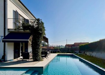 Piscina - Villa Neive - photo 1
