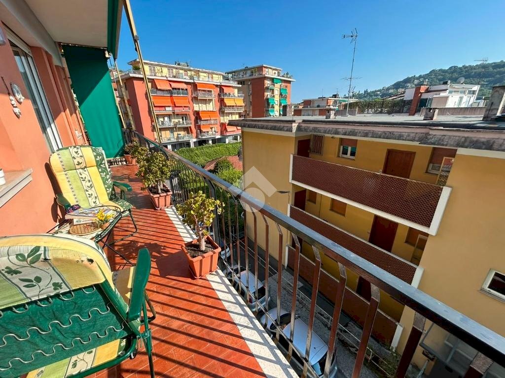 Two-room apartment Via Castruccio, Rapallo - photo 1