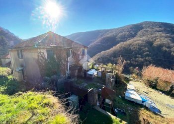 Independent house Via Pernecco Superiore, Serra Riccò - photo 10