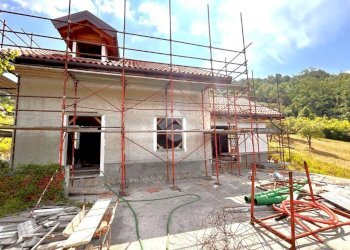 Villa Via Fontane Costa Favareto, Serra Riccò - photo 32