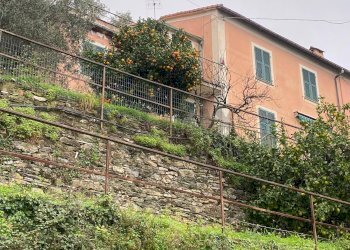 Portion of a house Via Castellaro, 2 
 Zoagli, Zoagli - photo 3