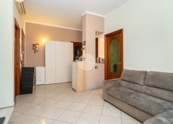 Four-room apartment Via torino, Druento - photo 1
