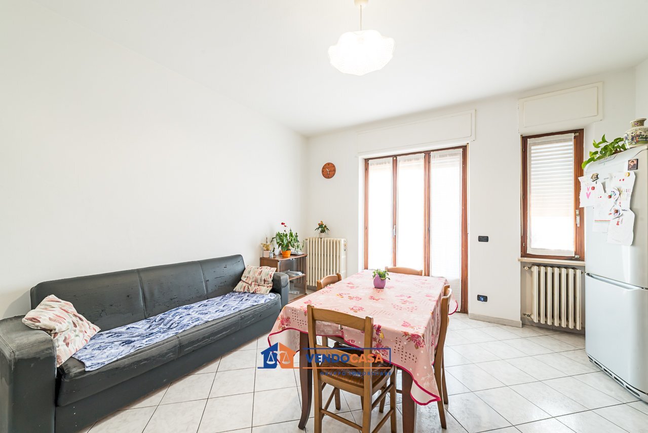 Three-room apartment Cavallermaggiore - photo 1