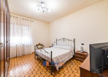 Three-room apartment Cavallermaggiore - photo 8