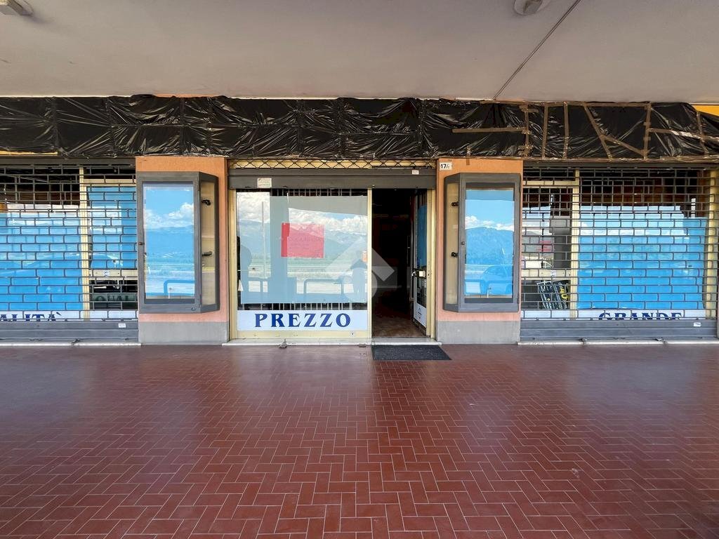 Shop Locale Commerciale Via Cuneo, Barge - photo 3