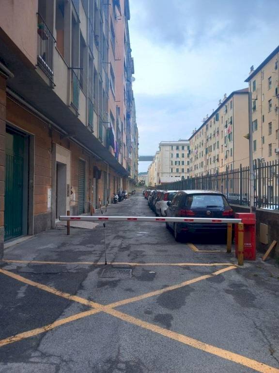 Bilocale Genova (zona Sampierdarena) - foto 2