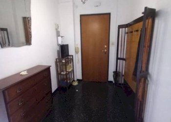 Three-room apartment Genova (neighborhood Sampierdarena) - photo 5