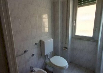 Three-room apartment Genova (neighborhood Sampierdarena) - photo 16