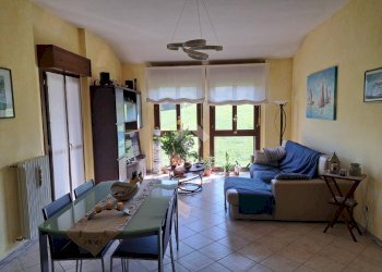 Three-room apartment Via montesanto, Traversetolo - photo 2