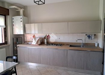 Three-room apartment Via montesanto, Traversetolo - photo 4