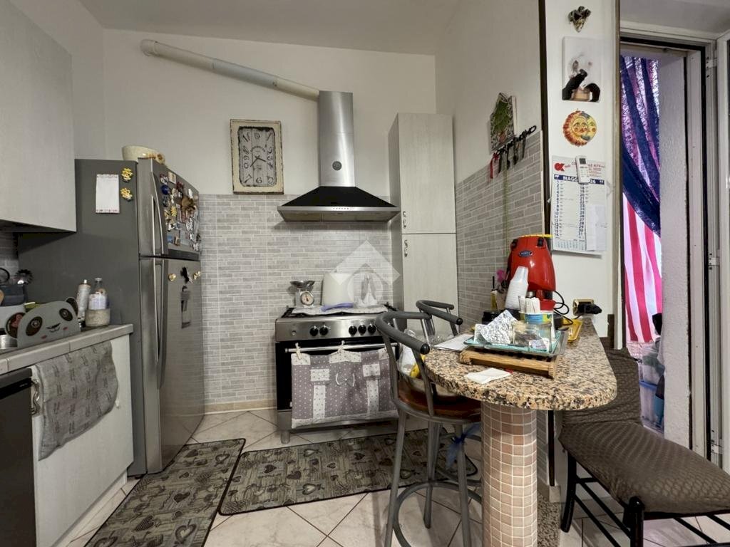 Three-room apartment Via Gaetano Donizzetti, Galliate - photo 2