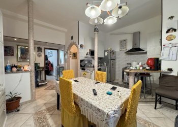 Three-room apartment Via Gaetano Donizzetti, Galliate - photo 1