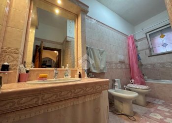 Three-room apartment Via Gaetano Donizzetti, Galliate - photo 7