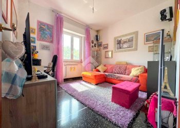 Quadrilocale Salita Brasile, Genova (zona Bolzaneto) - foto 9