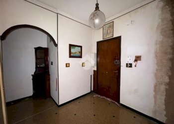 Bilocale Salita Brasile, Genova (zona Bolzaneto) - foto 2