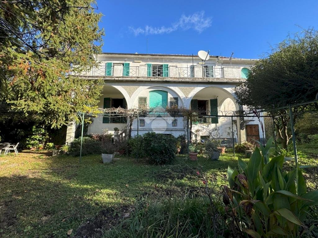 Villa Salita Bocchettina, Genova (zona Bolzaneto) - foto 1