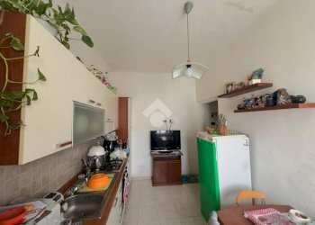Trilocale Via giro del vento, Genova (zona Bolzaneto) - foto 3