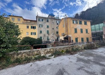 Trilocale Via giro del vento, Genova (zona Bolzaneto) - foto 18