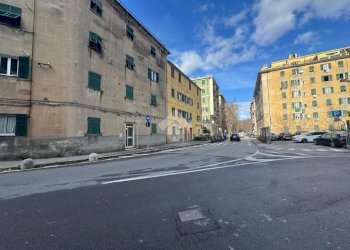 Trilocale Via giro del vento, Genova (zona Bolzaneto) - foto 20