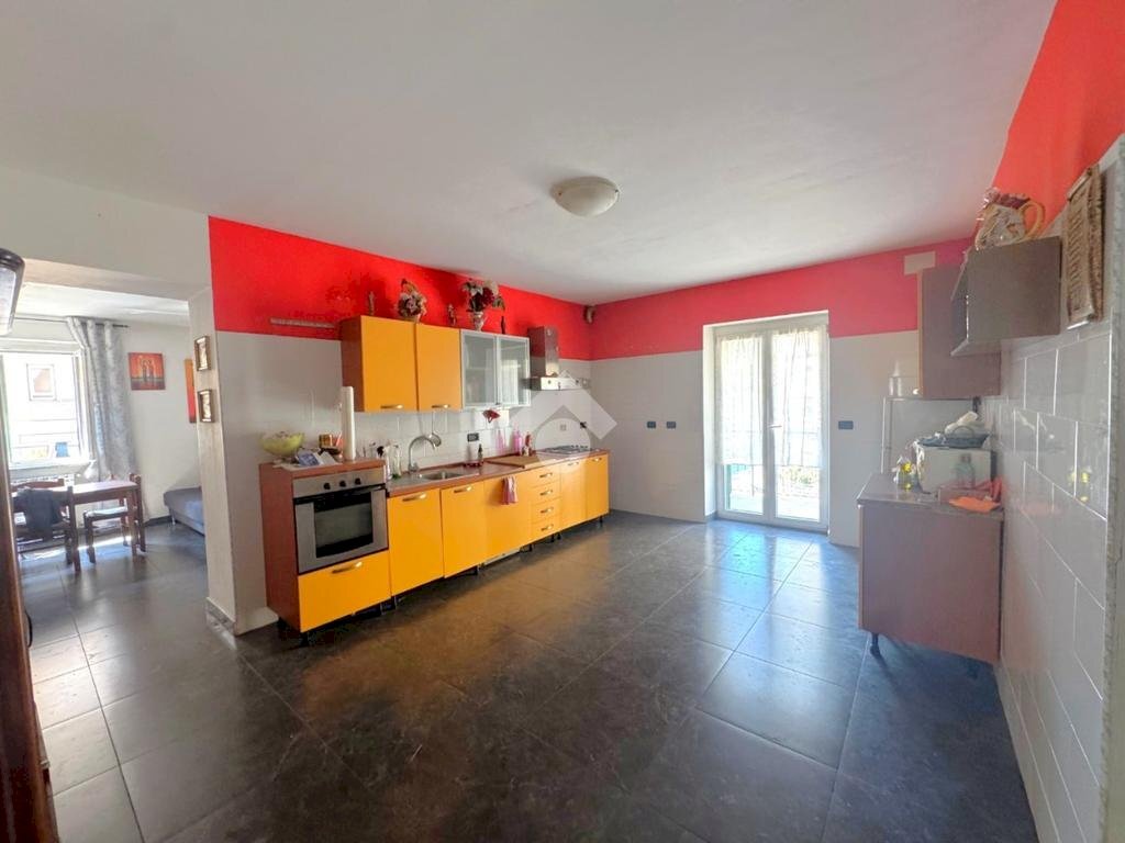 Appartamento Via Pasquale Pastorino, Genova (zona Bolzaneto) - foto 3