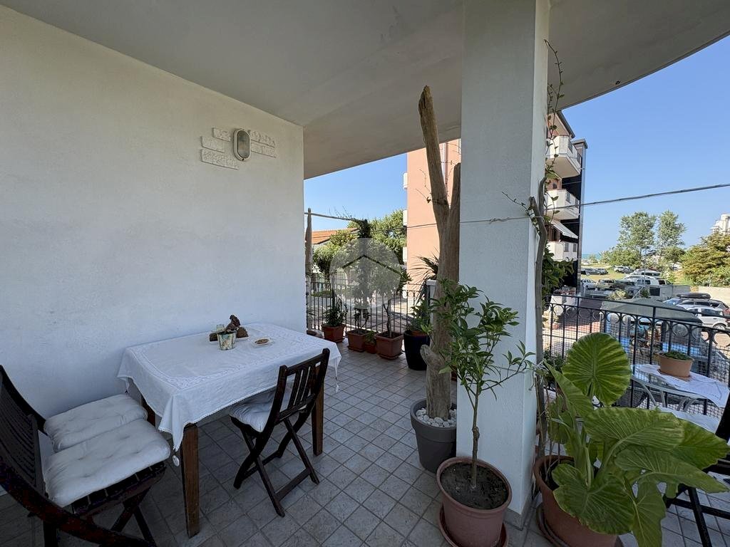 Three-room apartment Viale Giovanni Zambianchi, Rimini - photo 3