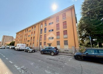 Three-room apartment Via Leonardo Da Vinci, Abbiategrasso - photo 6