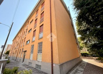 Three-room apartment Via Leonardo Da Vinci, Abbiategrasso - photo 19