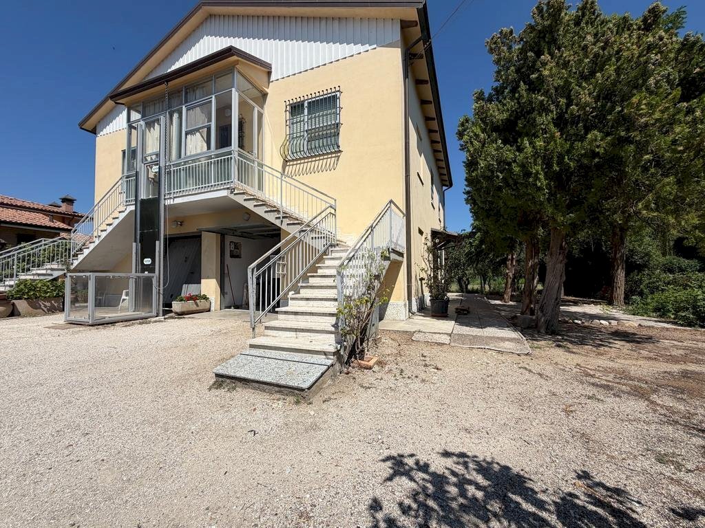 Porzione di casa Via Patrignani, Santarcangelo di Romagna - foto 1
