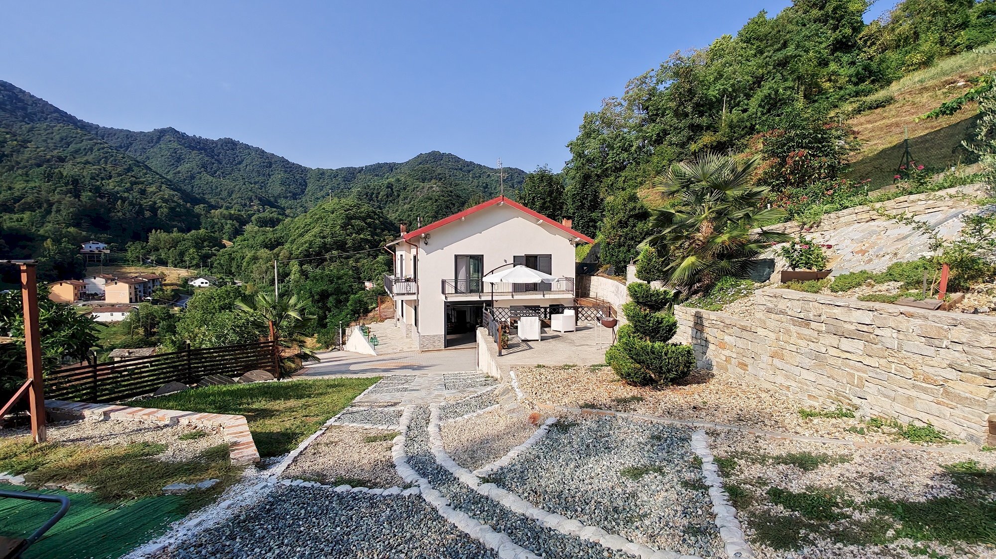 Villa Via Villa, 16, Brondello - foto 1