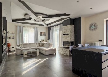 Villa Via Villa, 16, Brondello - photo 1