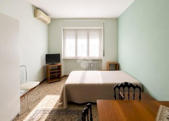 Two-room apartment Viale Lucania, Milano (neighborhood Corvetto) - photo 8
